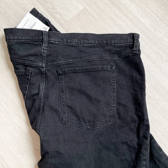 Abercrombie Skinny High Rise Jeans Split Hem Washed Black Size 36 Size 22 NEW - Picture 11 of 14
